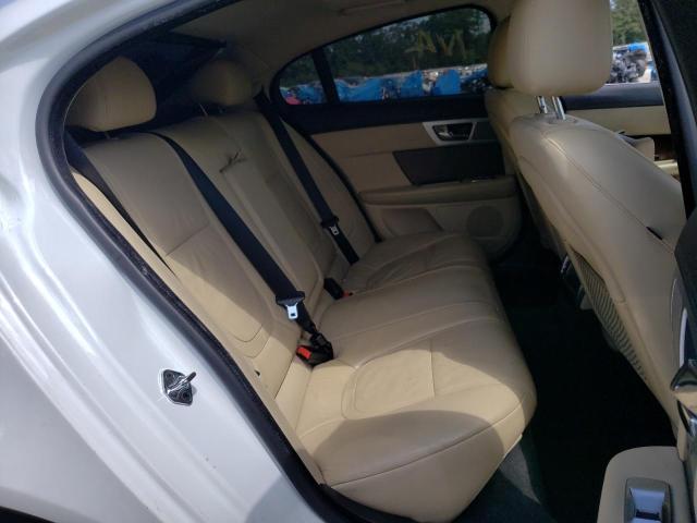 Photo 6 from auction – 2013 JAGUAR XF with VIN SAJWA0E70D8S91010