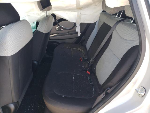 Photo 6 from auction – 2016 KIA SOUL with VIN KNDJN2A26G7832641