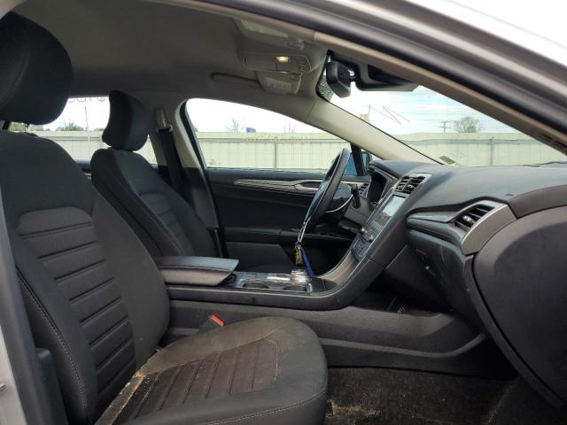 Photo 5 from auction – 2019 FORD FUSION SE with VIN 3FA6P0HD8KR272494