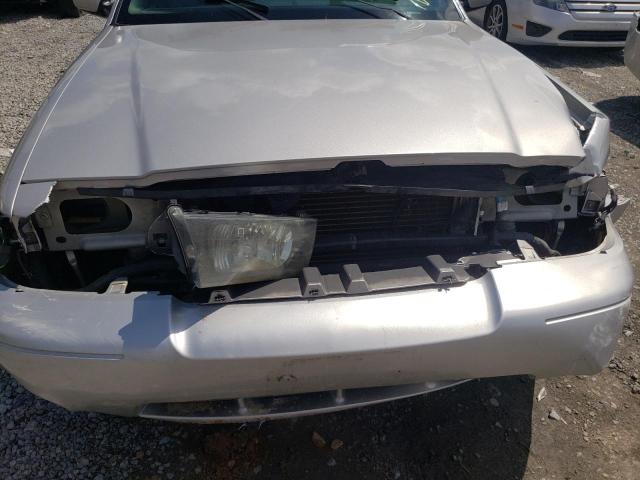 Photo 9 from auction – 2004 MERCURY MARAUDER with VIN 2MHHM79V44X677205