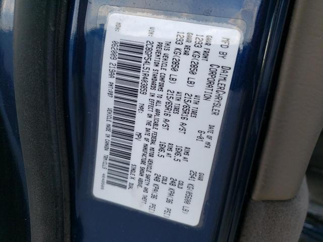 Photo 10 from auction – 2001 CHRYSLER TOWN & COU with VIN 2C8GP54L51R403859