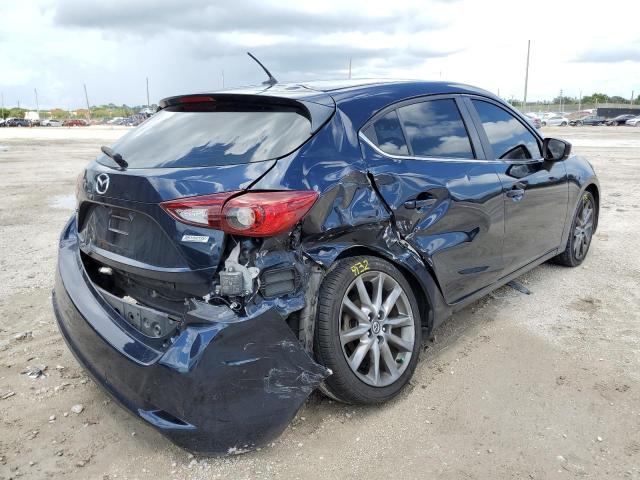 Photo 4 from auction – 2018 MAZDA 3 TOURING with VIN 3MZBN1L32JM161323