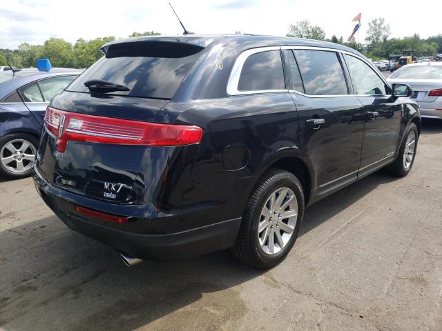 Photo 4 from auction – 2019 LINCOLN MKT with VIN 2LMHJ5NK9KBL04436