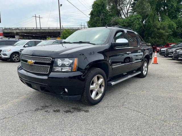 Photo 2 from auction – 2013 CHEVROLET AVALANCHE with VIN 3GNTKGE76DG211931