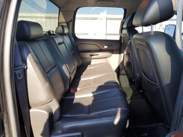 Photo 6 from auction – 2010 GMC SIERRA K25 with VIN 1GT4K1B68AF125653