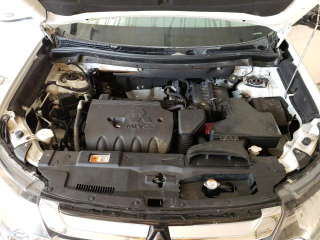 Photo 7 from auction – 2016 MITSUBISHI OUTLANDER with VIN JA4AD3A31GZ001838