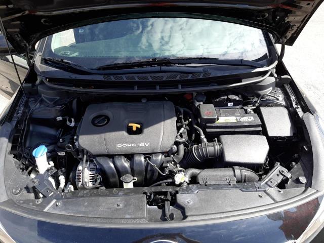 Photo 7 from auction – 2017 KIA FORTE LX with VIN 3KPFK4A74HE080476