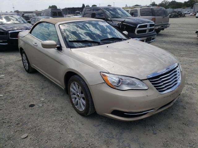 CHRYSLER 200 TOURIN 2014 with VIN 1C3BCBEB1EN158027 - Photo from auction