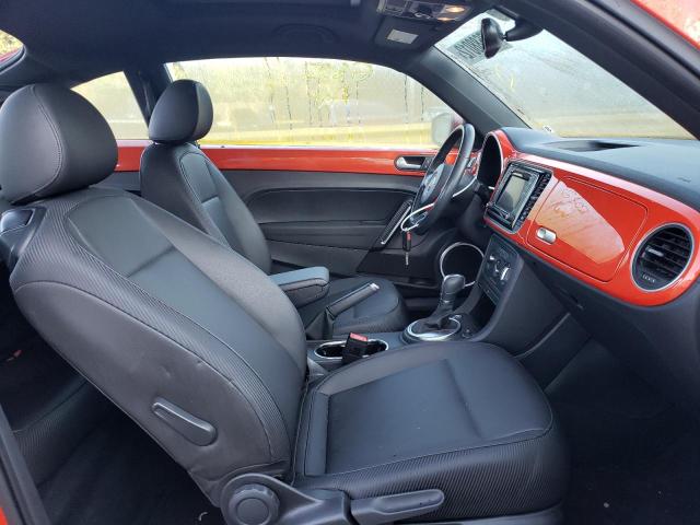 Photo 5 from auction – 2016 VOLKSWAGEN BEETLE SE with VIN 3VWJ17AT0GM631936