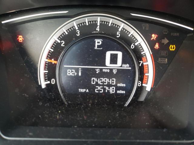 Photo 8 from auction – 2017 HONDA CIVIC LX with VIN 2HGFC2F52HH518491
