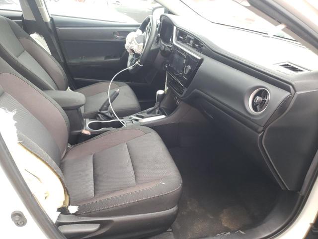 Photo 5 from auction – 2019 TOYOTA COROLLA L with VIN 2T1BURHE1KC150208