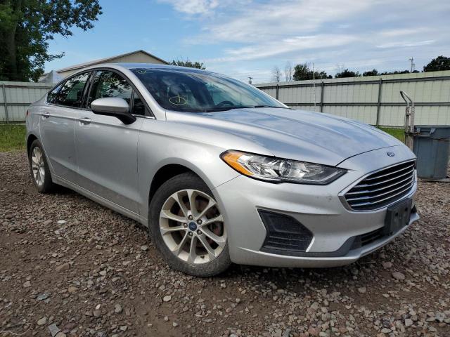 FORD FUSION SE 2019 with VIN 3FA6P0HD8KR272494 - Photo from auction