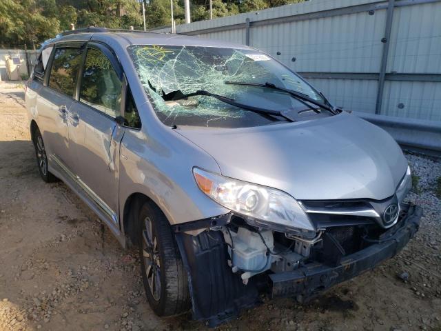 Photo 9 from auction – 2018 TOYOTA SIENNA LE with VIN 5TDJZ3DC4JS207599
