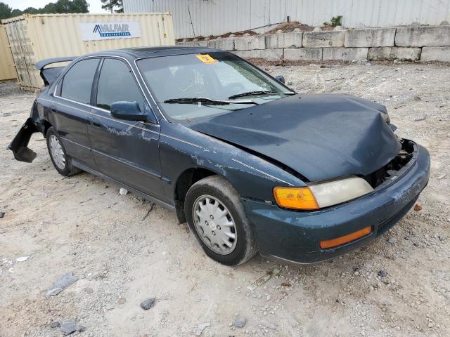 HONDA ACCORD 1996 with VIN 1HGCD5653TA202946 - Photo from auction