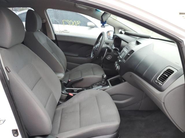 Photo 5 from auction – 2017 KIA FORTE LX with VIN 3KPFL4A72HE080778
