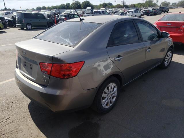 Photo 4 from auction – 2010 KIA FORTE EX with VIN KNAFU4A24A5234083