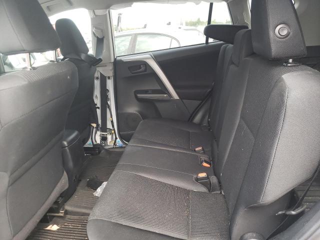 Photo 6 from auction – 2018 TOYOTA RAV4 LE with VIN 2T3BFREV7JW725916