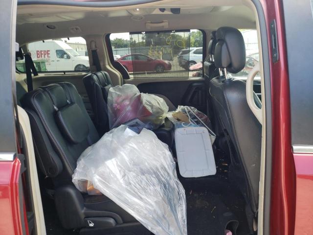 Photo 6 from auction – 2015 CHRYSLER TOWN & COU with VIN 2C4RC1BG3FR539564