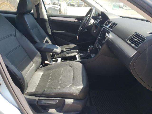 Photo 5 from auction – 2012 VOLKSWAGEN PASSAT SE with VIN 1VWBP7A3XCC048241