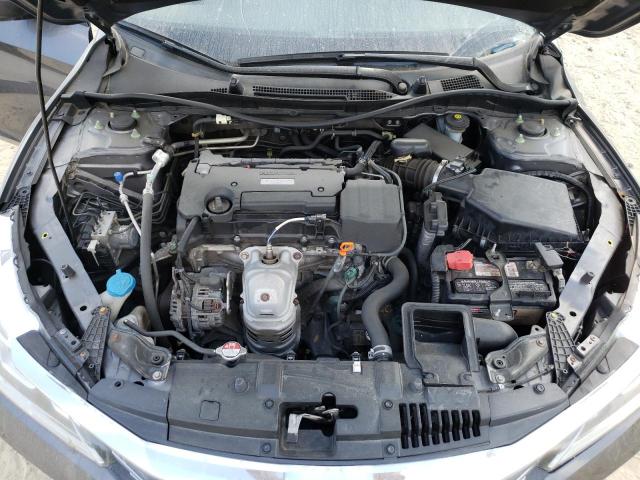 Photo 7 from auction – 2017 HONDA ACCORD LX with VIN 1HGCR2F36HA045046