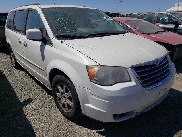 CHRYSLER TOWN & COU 2008 with VIN 2A8HR54PX8R799809 - Photo from auction
