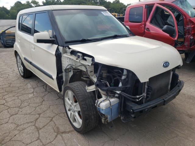 KIA SOUL + 2010 with VIN KNDJT2A25A7038128 - Photo from auction