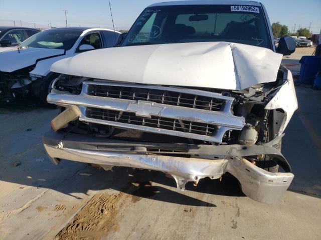 Photo 9 from auction – 2002 CHEVROLET SILVERADO with VIN 2GCEC19V321100196