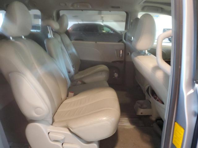 Photo 6 from auction – 2011 TOYOTA SIENNA XLE with VIN 5TDYK3DC1BS083263