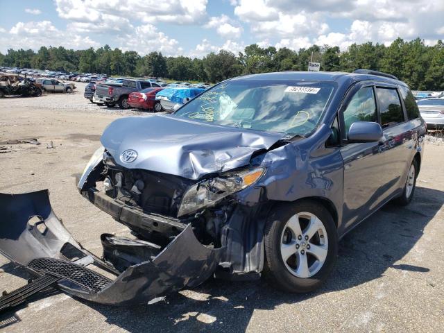 Photo 2 from auction – 2017 TOYOTA SIENNA LE with VIN 5TDKZ3DC6HS839535