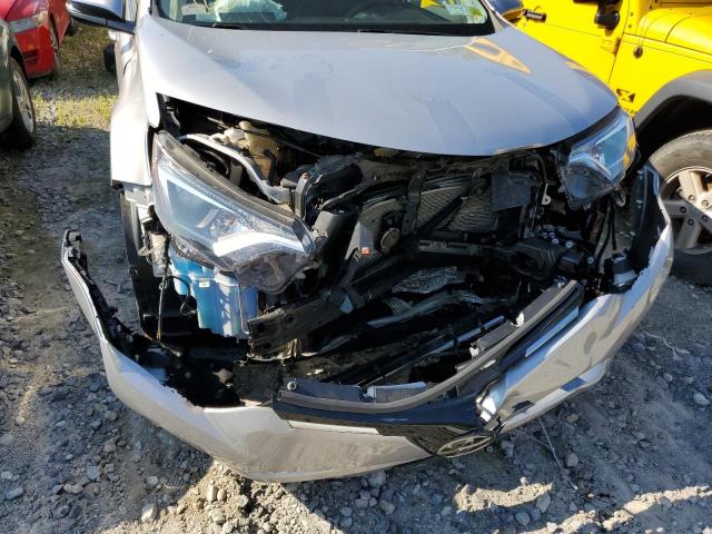 Photo 9 from auction – 2016 TOYOTA RAV4 XLE with VIN 2T3RFREV0GW480531