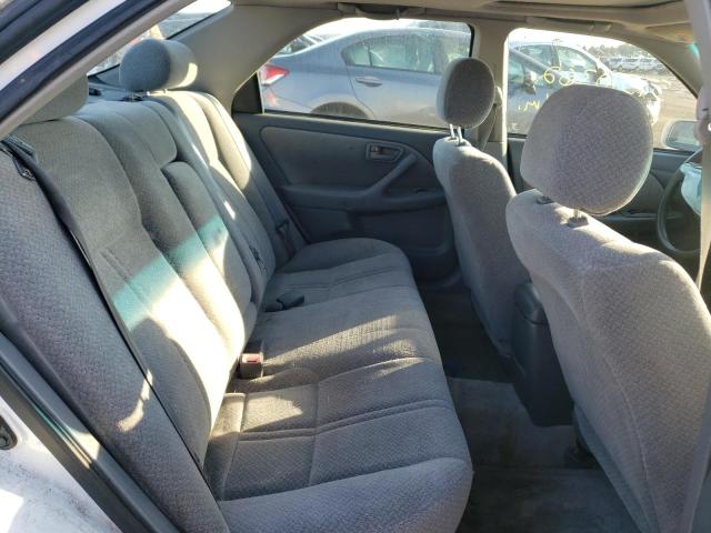 Photo 6 from auction – 2001 TOYOTA CAMRY LE with VIN 4T1BF22K81U961601