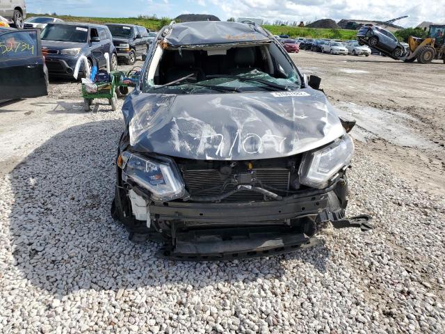 Photo 9 from auction – 2017 NISSAN ROGUE S with VIN KNMAT2MV7HP577107