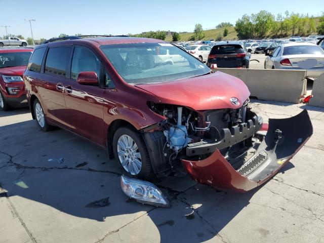 TOYOTA SIENNA XLE 2017 with VIN 5TDDZ3DC6HS178338 - Photo from auction