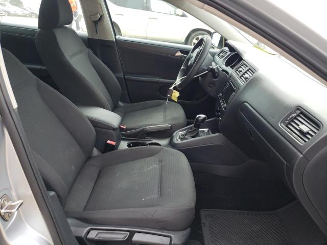 Photo 5 from auction – 2015 VOLKSWAGEN JETTA BASE with VIN 3VW2K7AJ3FM267879