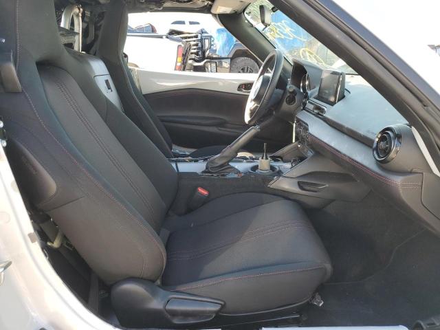 Photo 5 from auction – 2019 MAZDA MX-5 MIATA with VIN JM1NDAL70K0308619