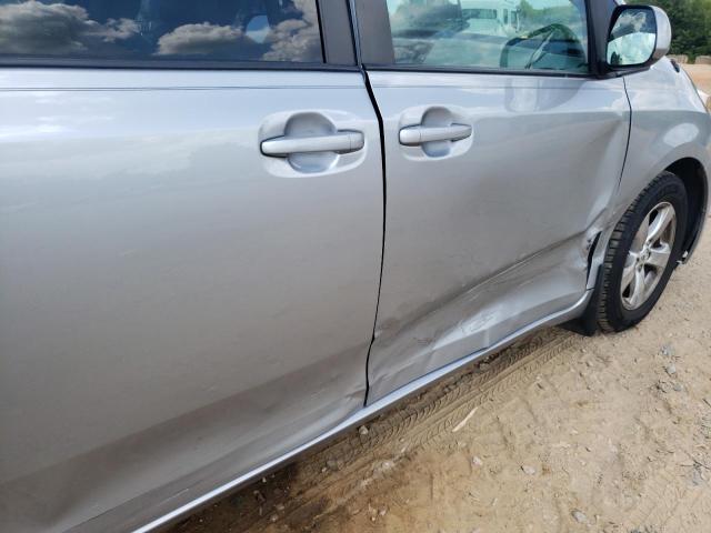 Photo 9 from auction – 2013 TOYOTA SIENNA LE with VIN 5TDKK3DC8DS398814