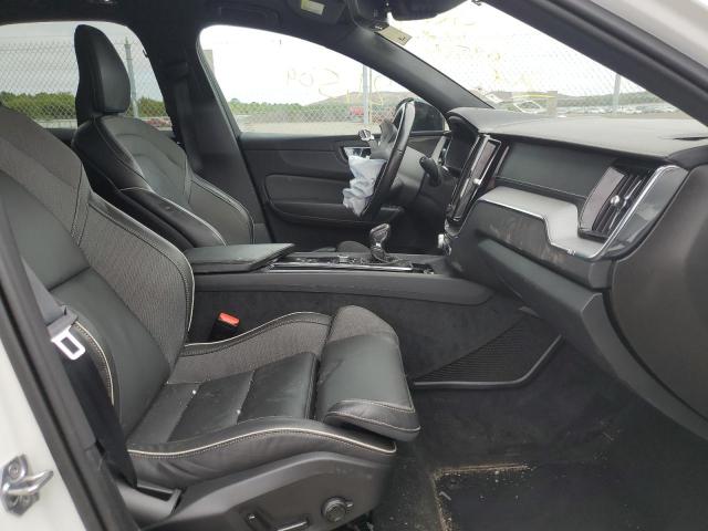 Photo 5 from auction – 2021 VOLVO XC60 T5 R- with VIN YV4102RM2M1695634