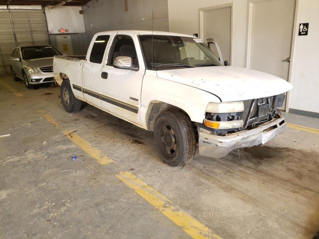 CHEVROLET SILVERADO 2002 with VIN 2GCEC19T521251300 - Photo from auction