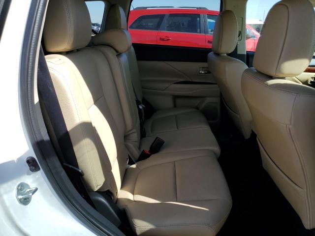Photo 6 from auction – 2015 MITSUBISHI OUTLANDER with VIN JA4AZ3A39FZ005944