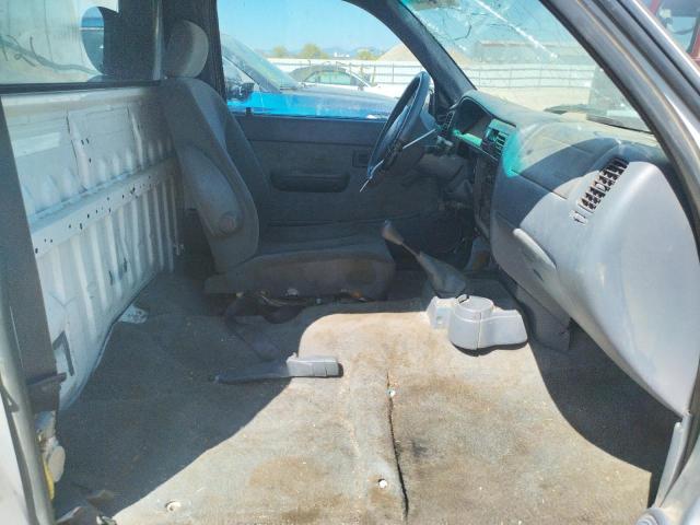 Photo 5 from auction – 2000 TOYOTA TACOMA with VIN 4TANL42N7YZ675974