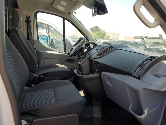 Photo 5 from auction – 2018 FORD TRANSIT T- with VIN 1FTYR1ZM4JKB17879