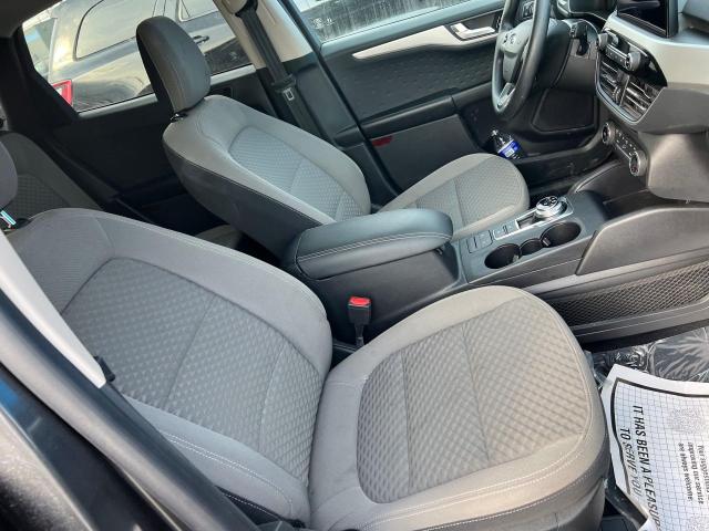 Photo 5 from auction – 2020 FORD ESCAPE SE with VIN 1FMCU9H68LUA52001
