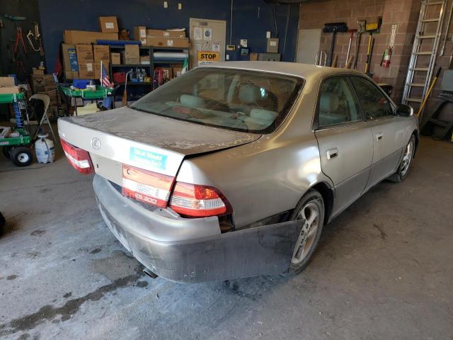 Photo 4 from auction – 2001 LEXUS ES 300 with VIN JT8BF28G510303313