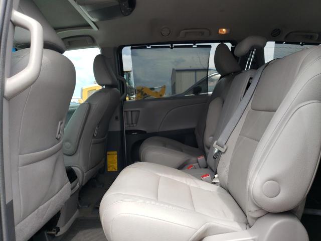 Photo 6 from auction – 2017 TOYOTA SIENNA XLE with VIN 5TDYZ3DC8HS782412