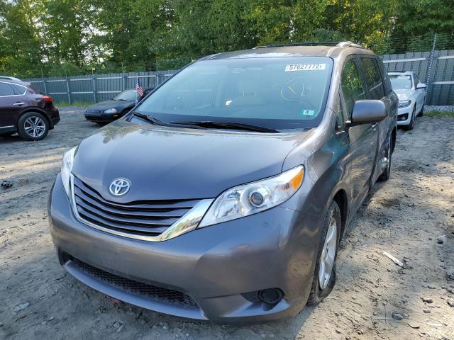 Photo 2 from auction – 2015 TOYOTA SIENNA LE with VIN 5TDKK3DC0FS641308