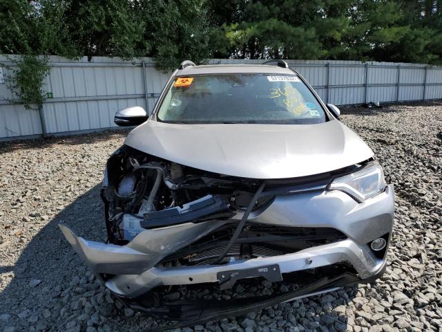 Photo 7 from auction – 2017 TOYOTA RAV4 XLE with VIN 2T3RFREV3HW635137