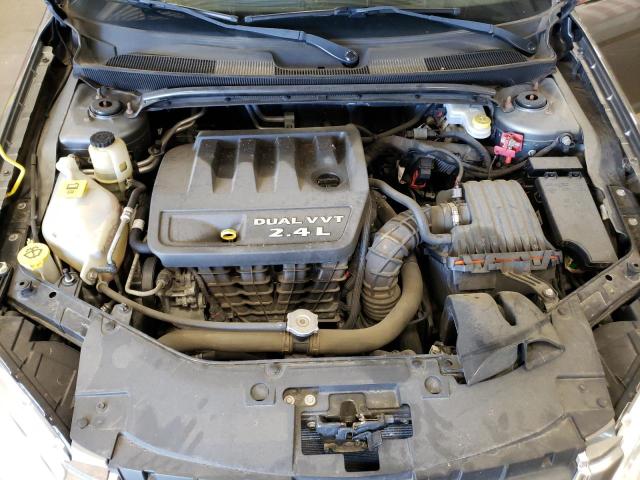 Photo 7 from auction – 2011 CHRYSLER 200 LIMITE with VIN 1C3BC2FB6BN583270