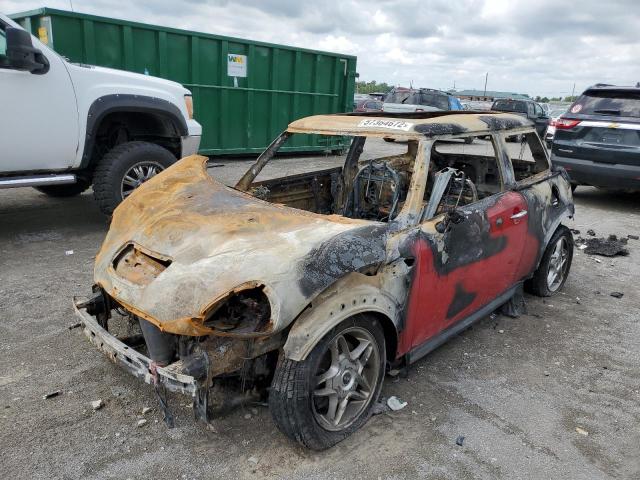 Photo 2 from auction – 2010 MINI COOPER S with VIN WMWMF7C59ATX44080
