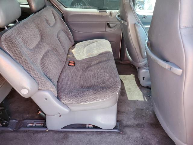 Photo 6 from auction – 2000 DODGE CARAVAN with VIN 2B4FP25B3YR889452