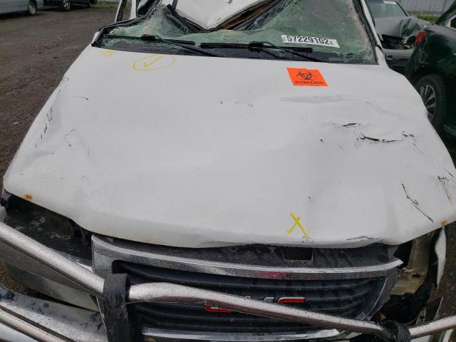 Photo 7 from auction – 2005 GMC CANYON with VIN 1GTDT196458146772